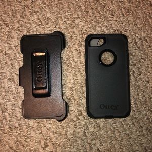 NEW Otterbox 7/8 Defender Case with Clip
